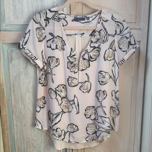 Apt 9 V neck blouse